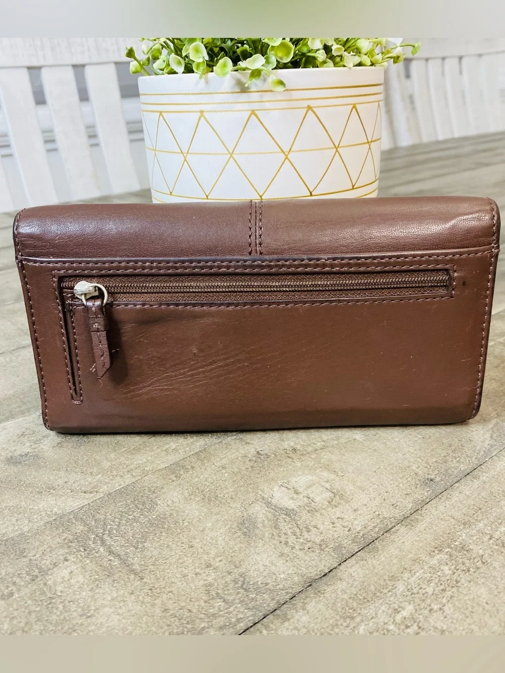 Coach Soho Vintage Brown Leather Pleated Trifold Wallet